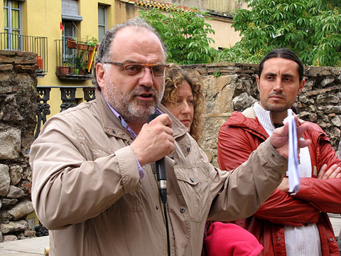 Presentaci&oacute; dels capgrossos a la terrassa del Museu d'Hist&ograve;ria pels dos comissaris de l'exposici&oacute;, Ramon Grau i Nuxu Perpiny&agrave;