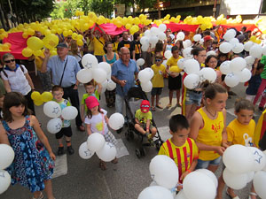 Jornades Catalunya, llibertat i dignitat. Macroestelada pels carrers de Girona
