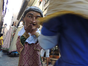 Far&agrave;ndula. 500 anys d'imatgeria festiva de Girona. Cercavila de cloenda