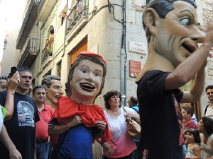 Far&agrave;ndula. 500 anys d'imatgeria festiva de Girona. Cercavila de cloenda