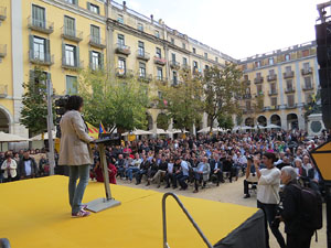 Crida a la participaci&oacute; per al 9N a la pla&ccedil;a de la Independ&egrave;ncia