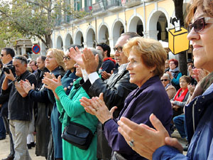 Crida a la participaci&oacute; per al 9N a la pla&ccedil;a de la Independ&egrave;ncia