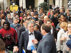 Crida a la participaci&oacute; per al 9N a la pla&ccedil;a de la Independ&egrave;ncia