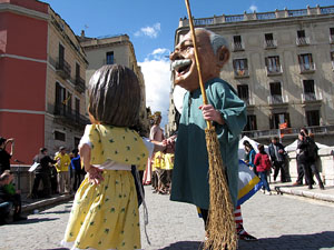 Enlla&ccedil;ats per la Llengua. La cercavila
