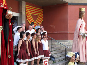 Enlla&ccedil;ats per la Llengua. El Mercat del Lle&oacute;