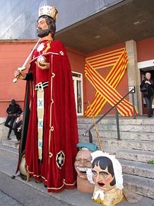 Enlla&ccedil;ats per la Llengua. El Mercat del Lle&oacute;