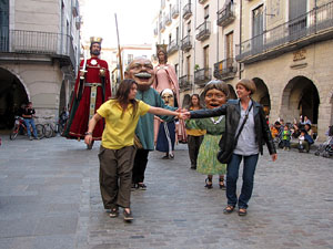 Cercavila a c&agrave;rrec del grup Fal&middot;lera Gironina