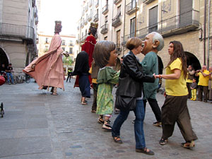 Cercavila a c&agrave;rrec del grup Fal&middot;lera Gironina