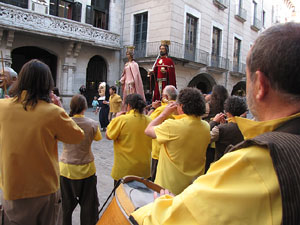 Cercavila a c&agrave;rrec del grup Fal&middot;lera Gironina