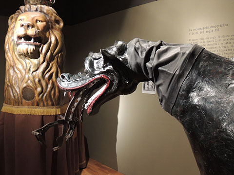 El drac de La Bisbal d'Empord&agrave; i el lle&oacute; de Barcelona