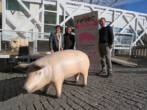 FIPORC 2015. Fira del porc de Riudellots de la Selva. Presentaci&oacute; al Vol de Girona
