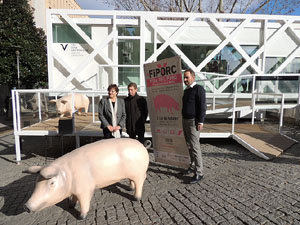 FIPORC 2015. Fira del porc de Riudellots de la Selva. Presentaci&oacute; al Vol de Girona