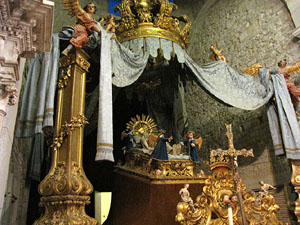 Festa de la Mare de D&eacute;u de Gr&agrave;cia i de Bell-ull als claustres de la Catedral de Girona