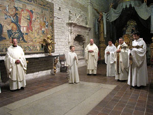 Festa de la Mare de D&eacute;u de Gr&agrave;cia i de Bell-ull als claustres de la Catedral de Girona
