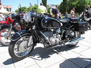 Primera concentraci&oacute; de Motos Hist&ograve;riques Ciutat de Girona