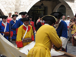 Clavetejat de la bandera a la pla&ccedil;a del Vi