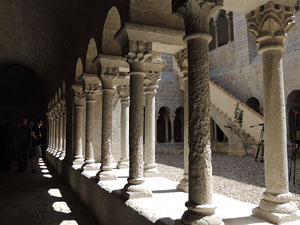 Inauguraci&oacute; de la restauraci&oacute; del claustre de Sant Daniel