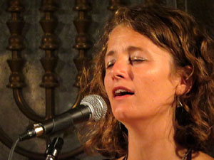 17a Jornada Europea de la Cultura Jueva. Concert de Rosa Zaragoza amb Rus&oacute; Sala, Gabriela Ahumada i Tamara Prezek