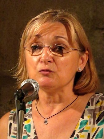 Assumpci&oacute; Hosta, directora del Patronat del Call, durant la presentaci&oacute; del concert
