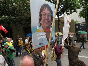 Manifestaci&oacute; de l'1 de maig pels carrers de Girona