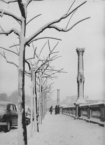 Vista de la Rambla Verdaguer despr�s d'una nevada. 1960