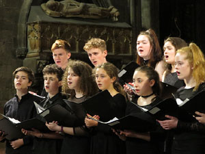 Concert del Holy Trinity School - Inner Choir and Chamber Choir a la catedral de Girona