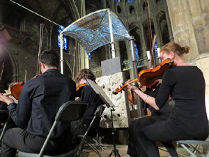 Concert de  l'orquestra Simf&ograve;nica i Conjunt de Vent de l'Institut Guilford, de New Haven, Connecticut a la catedral de Girona
