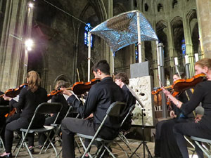 Concert de  l'orquestra Simf&ograve;nica i Conjunt de Vent de l'Institut Guilford, de New Haven, Connecticut a la catedral de Girona