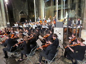Concert de  l'orquestra Simf&ograve;nica i Conjunt de Vent de l'Institut Guilford, de New Haven, Connecticut a la catedral de Girona