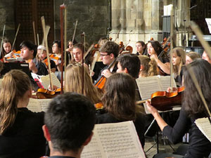 Concert de  l'orquestra Simf&ograve;nica i Conjunt de Vent de l'Institut Guilford, de New Haven, Connecticut a la catedral de Girona