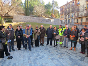 Instal&middot;laci&oacute; de setze llambordes Stolpersteine per recordar els gironins deportats als camps de concentraci&oacut