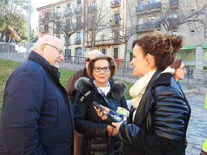 Instal&middot;laci&oacute; de setze llambordes Stolpersteine per recordar els gironins deportats als camps de concentraci&oacut