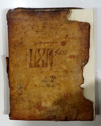 Llibre del notari Pere Despont de 1386-1387, conservat a l�Arxiu Hist&ograve;ric de Girona, que cont&eacute; informaci&oacute; sobre la primera consulta que hi va haver trenta anys abans