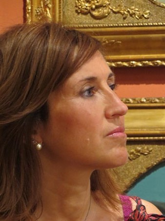 M. &Agrave;ngels Planas i Crous, tinenta d'alcaldia de l'&Agrave;rea d'Hisenda i R&egrave;gim Interior, durant la inauguraci&oacute;