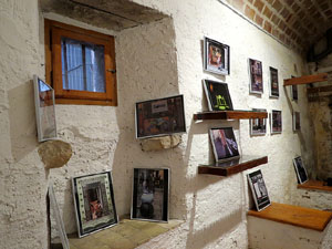 Exposici&oacute; 'Fora al carrer', fotografies de Josep Burset, a l'espai El t&uacute;nel del Bellmirall