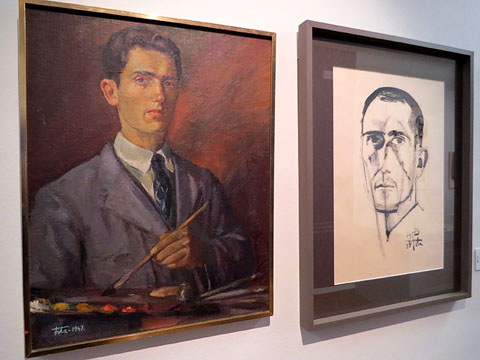 Autoretrats en una sala de l'exposici&oacute; 'Divorcis amb la tradici&oacute;'