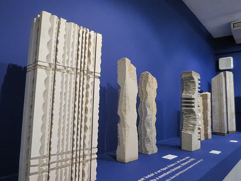 Una sala de l'exposici&oacute; 'Divorcis amb la tradici&oacute;'