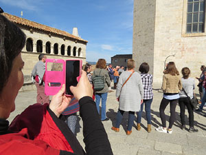 Festival MOT. La Girona de Miquel Fa&ntilde;anas. Ruta liter&agrave;ria a trav&eacute;s de les seves obres ambientades a Girona