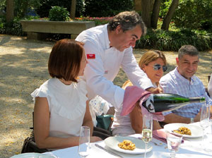 Presentaci&oacute; de les XI Jornades de l'Arr&ograve;s, organitzades pel col&middot;lectiu gastron&ograve:mic Girona Bons Fogons