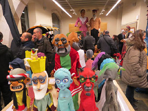 Monstrari de carrer. Exposici&oacute; de figures de la imatgeria festiva popular de Nuxu Perpiny&agrave