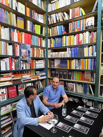 Carles Ribas Blanch&eacute; i Xavier Del&ograve;s durant la trobada
