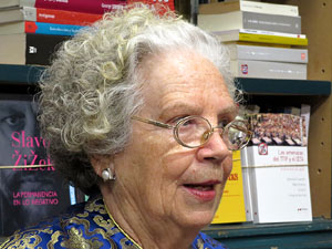 Llibreria Geli. Parlem de llibres? amb Merc&egrave; Ferr&eacute;, autora de I un dia va ser el principi