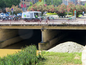 Tromba d'aigua i calamarsa a la ciutat de Girona el 30 de juny 2017. El dia despr&eacute;s