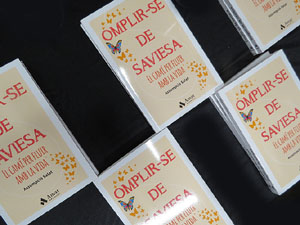 Presentaci&oacute; del llibe 'Omplir-se de Saviesa', d'Assumpci&oacute; Salat, a la Llibreria Geli