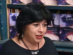 Llibreria Geli. Presentaci&oacute; de Catalunya bull, de Judit Pujad&oacute;