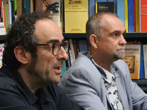 Presentaci&oacute; 'Un any a la cuina' d'Enric Herce a la Llibreria Geli de Girona, amb Salvador Garcia-Arb&oacute;s i una cassola d'Abraham Simon