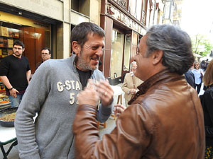 Presentaci&oacute; 'Un any a la cuina' d'Enric Herce a la Llibreria Geli de Girona, amb Salvador Garcia-Arb&oacute;s i una cassola d'Abraham Simon
