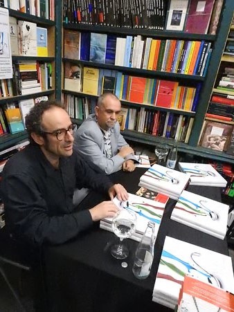 Salvador Garcia-Arb&oacute;s i Enric Herce durant l'esdeveniment