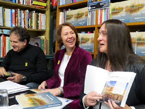 Presentaci&oacute; del llibre 'Esquitxos de l'Onyar' amb poemes de Dolors Vilamitjana i fotografies de Josep Burset, a la Llibreria Geli