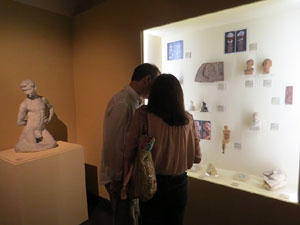 Inauguraci&oacute; de l'exposici&oacute; 'Un meteorit fuga&ccedil;', Fidel Aguilar (1894-1917) a la Casa Pastors